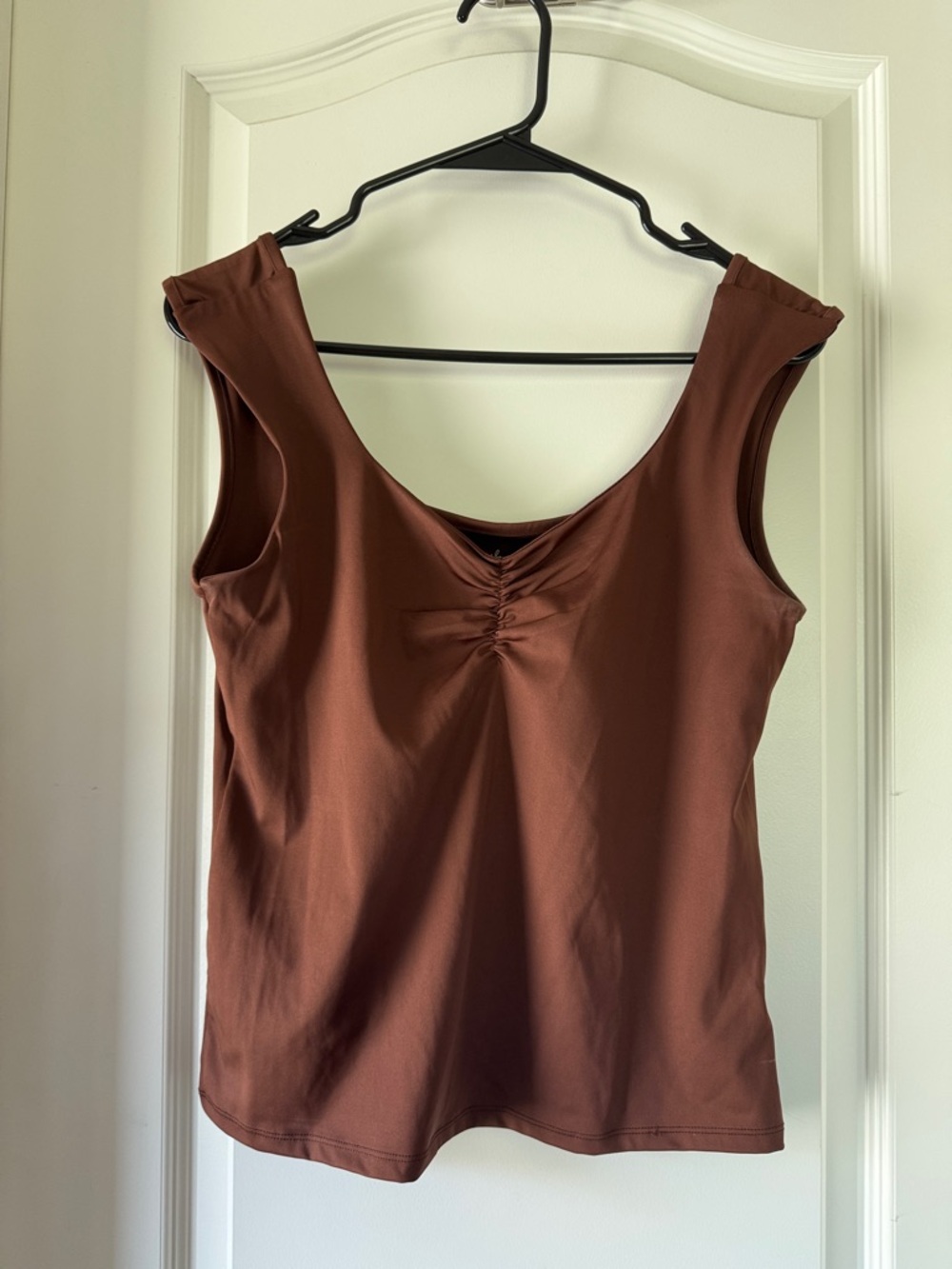 Scoop Neck Ruched Tank Top — Brown / AA81 - Picture 1 of 4
